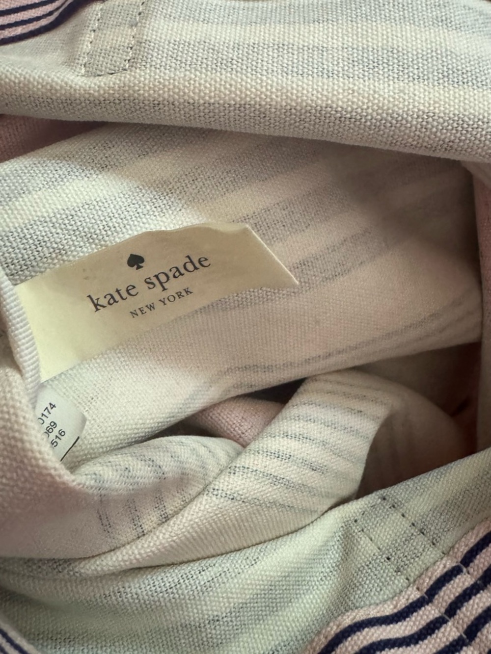 Kate Spade, Striped Bon Shopper Canvas Tote. Small imperfection as shown - Picture 3 of 6